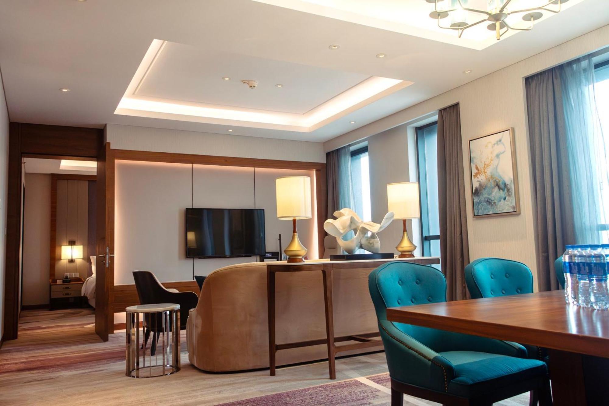 Holiday Inn Chengdu Qinhuang, an IHG Hotel Ngoại thất bức ảnh