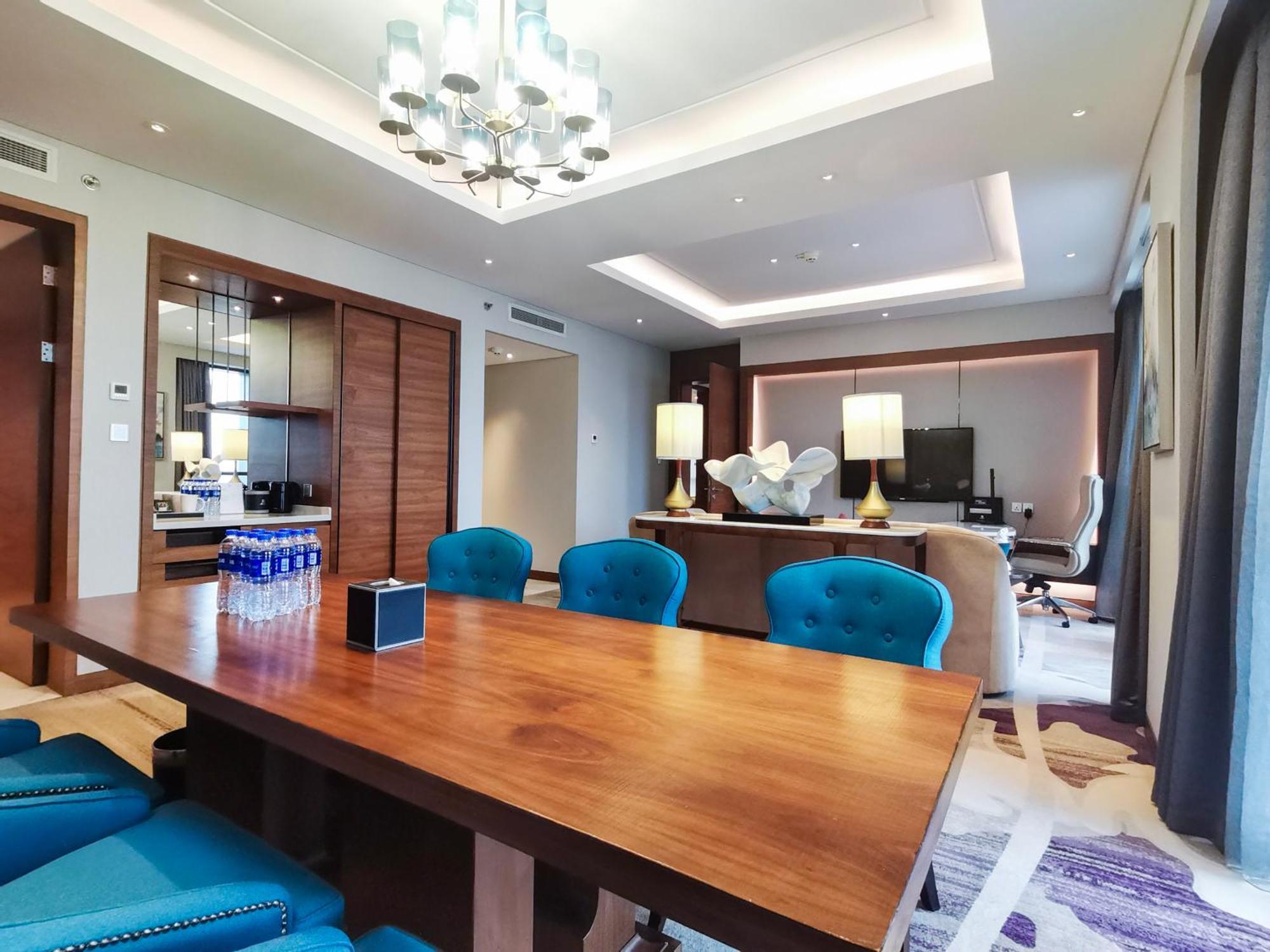Holiday Inn Chengdu Qinhuang, an IHG Hotel Ngoại thất bức ảnh